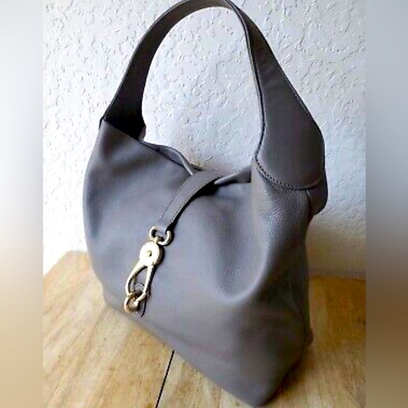 NWOT Dooney & Bourke BELVEDERE logo lock shoulder bag - Picture 2 of 7